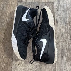 Women’s Black Nike Athletic Shoes